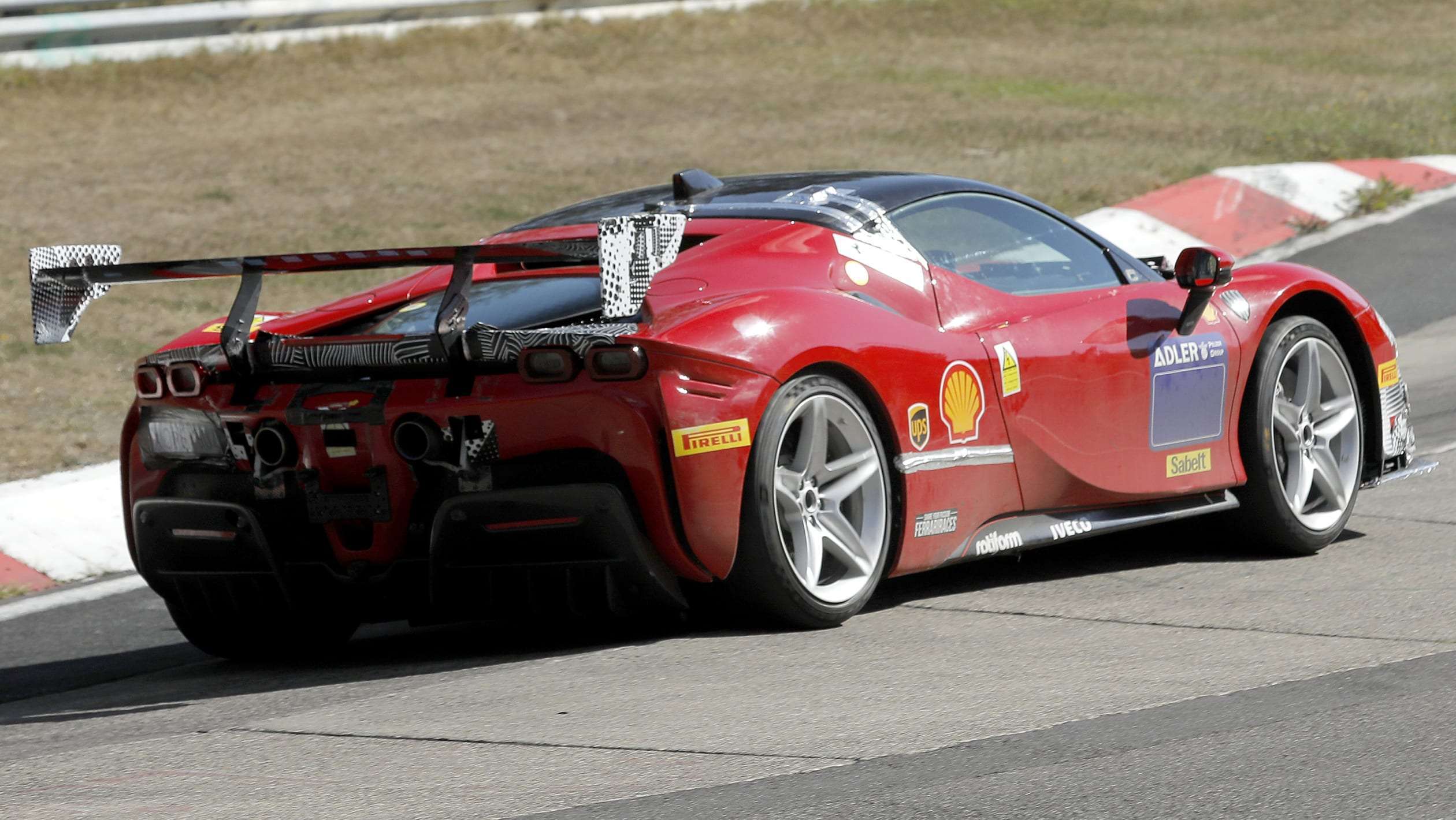 Ferrari SF90 Challenge - rear cornering