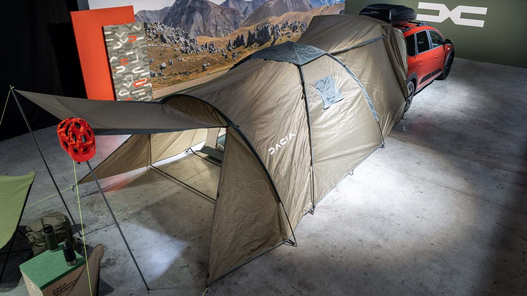 Dacia Jogger boot tent