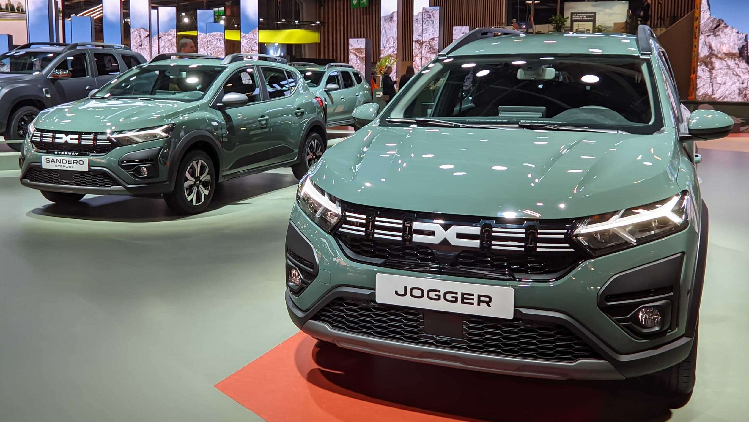 Dacia range - Paris Motor Show 2022