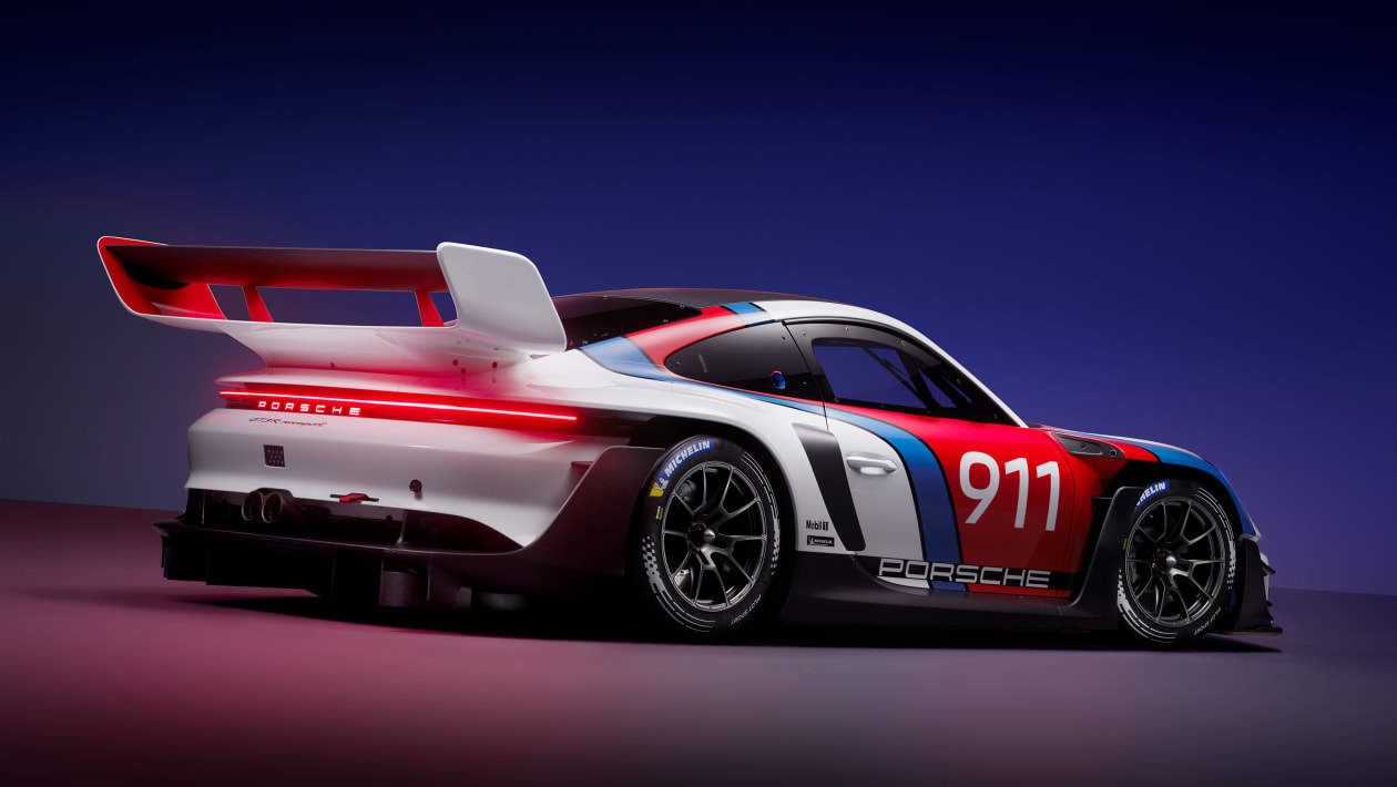 Porsche 911 GT3 R Rennsport — сзади