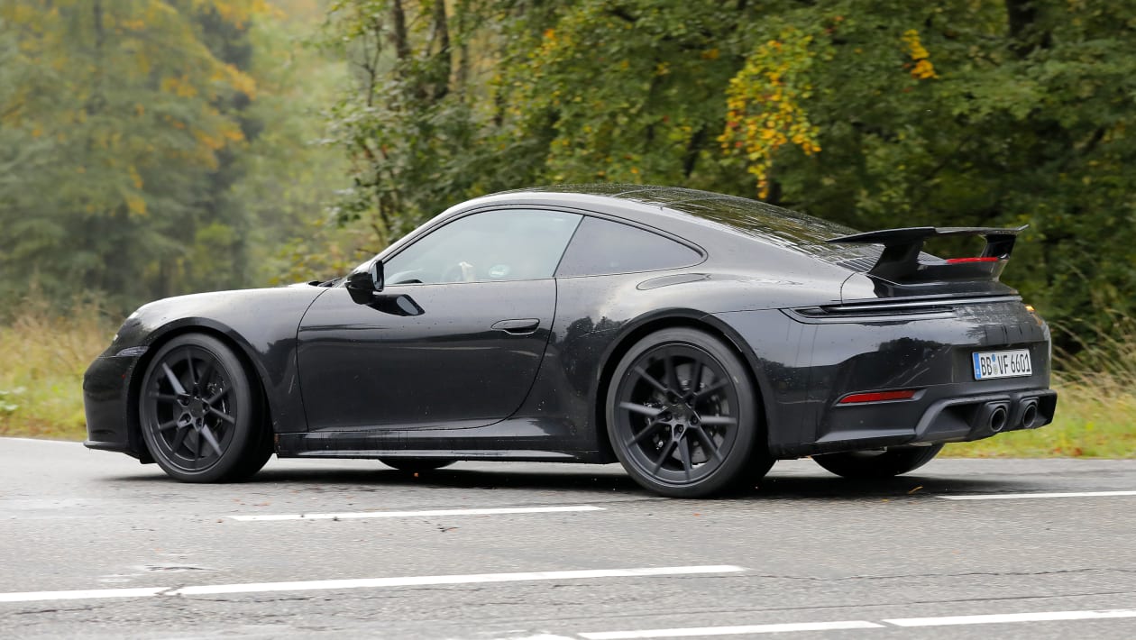 Абсолютно новый Porsche 911: фейслифтинг — задняя подвеска